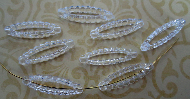 hollow plastic beads